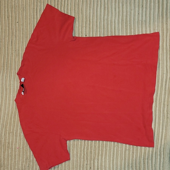 Vintage.  90s. DKNY. Over-sized baggy t shirt. Size Medium. - Picture 1 of 9